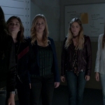 Pretty_Little_Liars_S07E19_WEB-DL_720p_DUAL_WWW_COMANDOTORRENTS_COM_1811.jpg