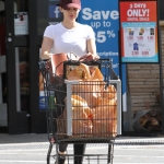 ShoppingAtRalphsInLA290619_041.jpg