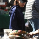 Filename=ShoppingFarmersMarket-003.jpg
Filesize=1026KiB
Dimensions=1267x1899
Date added=Dec 19, 2017 ShoppingFarmersMarket-003.jpg