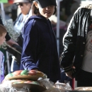 Filename=ShoppingFarmersMarket-005.jpg
Filesize=1302KiB
Dimensions=1370x2055
Date added=Dec 19, 2017 ShoppingFarmersMarket-005.jpg