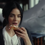 The_Storied_Life_of_A_J_Fikry_2022_1080p_WEBRip_x265-RARBG_2111.jpg