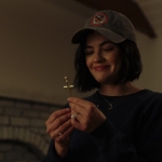 The_Storied_Life_of_A_J_Fikry_2022_1080p_WEBRip_x265-RARBG_5955.jpg