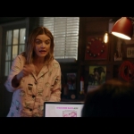 a_nice_girl_like_you_2020_1080p_web_h264-huzzah_0478.jpg