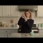 a_nice_girl_like_you_2020_1080p_web_h264-huzzah_1521.jpg
