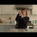a_nice_girl_like_you_2020_1080p_web_h264-huzzah_1522.jpg