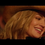 a_nice_girl_like_you_2020_1080p_web_h264-huzzah_4783.jpg
