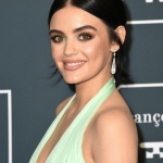 criticsca120129-238.jpg