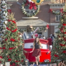Filename=disneyxmas111114-007.jpg
Filesize=2138KiB
Dimensions=1365x2048
Date added=Sep 27, 2015 disneyxmas111114-007.jpg