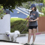 dogwalkla1170724-001.jpg