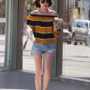 gettingcoffee230517-005.jpg