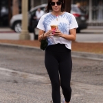 grabbingadrinkatalfredoscoffee_034.jpg