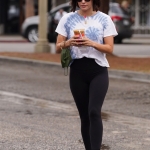 grabbingadrinkatalfredoscoffee_036.jpg