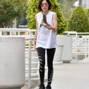 grabbingcoffee300517-011.jpg