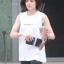 grabbingcoffee300517-020.jpg