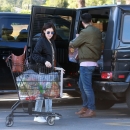 Filename=groceryshoppingSC130117-029.jpg
Filesize=1758KiB
Dimensions=4079x3000
Date added=Jan 14, 2017 groceryshoppingSC130117-029.jpg