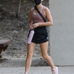 hikingla280820-001.jpg