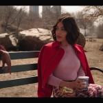 katy_keene_s01e01_1080p_web_h264-xlf_0537.jpg