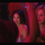 katy_keene_s01e01_1080p_web_h264-xlf_0630.jpg