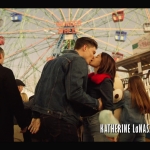 katy_keene_s01e01_1080p_web_h264-xlf_0728.jpg