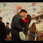 katy_keene_s01e01_1080p_web_h264-xlf_0729.jpg