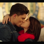 katy_keene_s01e01_1080p_web_h264-xlf_0730.jpg