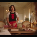 katy_keene_s01e01_1080p_web_h264-xlf_1743.jpg