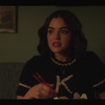 katy_keene_s01e01_1080p_web_h264-xlf_1788.jpg