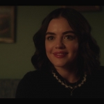 katy_keene_s01e01_1080p_web_h264-xlf_1888.jpg