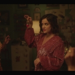 katy_keene_s01e01_1080p_web_h264-xlf_2103.jpg