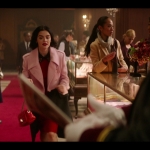 katy_keene_s01e02_1080p_web_h264-memento_0388.jpg