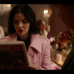 katy_keene_s01e02_1080p_web_h264-memento_0393.jpg
