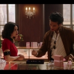 katy_keene_s01e02_1080p_web_h264-memento_0834.jpg