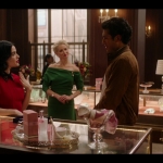 katy_keene_s01e02_1080p_web_h264-memento_0872.jpg