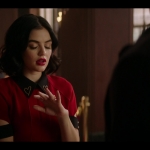 katy_keene_s01e02_1080p_web_h264-memento_0990.jpg