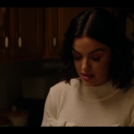 katy_keene_s01e02_1080p_web_h264-memento_1393.jpg
