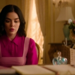 katy_keene_s01e07_1080p_web_h264-memento_0936.jpg