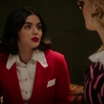 katy_keene_s01e08_1080p_web_h264-memento_0434.jpg
