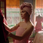 katy_keene_s01e09_1080p_web_h264-memento_0019.jpg
