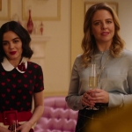 katy_keene_s01e09_1080p_web_h264-memento_0057.jpg