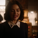katy_keene_s01e09_1080p_web_h264-memento_0386.jpg