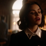 katy_keene_s01e09_1080p_web_h264-memento_0393.jpg