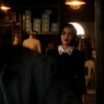 katy_keene_s01e09_1080p_web_h264-memento_0408.jpg