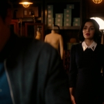 katy_keene_s01e09_1080p_web_h264-memento_0414.jpg