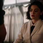 katy_keene_s01e09_1080p_web_h264-memento_0463.jpg