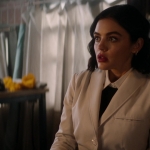 katy_keene_s01e09_1080p_web_h264-memento_0471.jpg