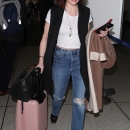 lax170118-005.jpg
