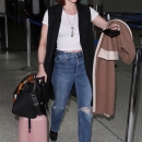 lax170118-006.jpg