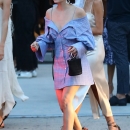 leavineventla250718-001.jpg