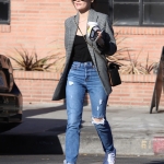 leavingalfreds111119-002.jpg