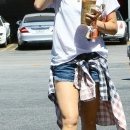lstarbucks090415-001.jpg